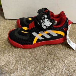 Adidas Disney Mickey sneakers toddler size 10 nwt
